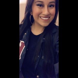 Meet your Posher, Joselyn